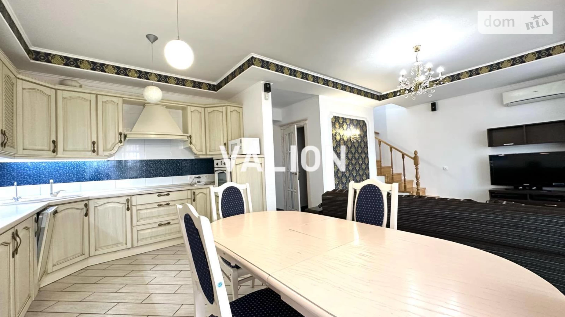 Продается дом на 2 этажа 144 кв. м с балконом, цена: 165000 $ - фото 5