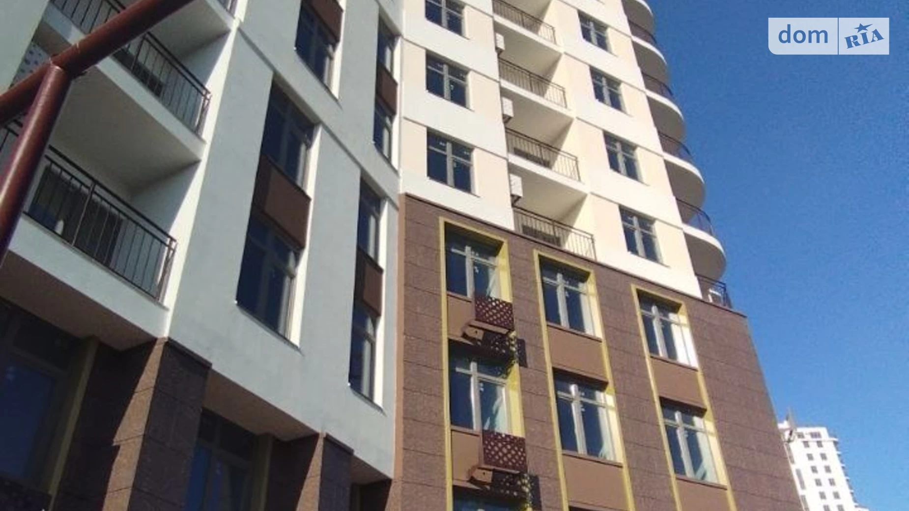 Продается 1-комнатная квартира 40 кв. м в Одессе, ул. Краснова, 3 корпус 67 - фото 4