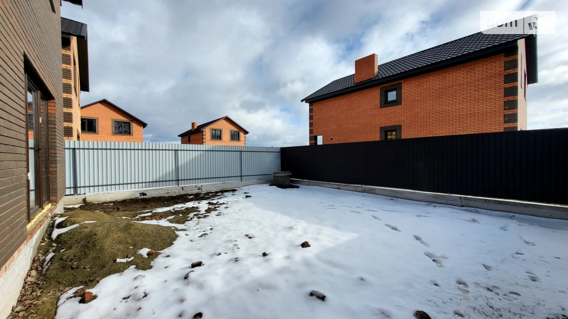 Продается дом на 2 этажа 125 кв. м с балконом, цена: 91000 $ - фото 4