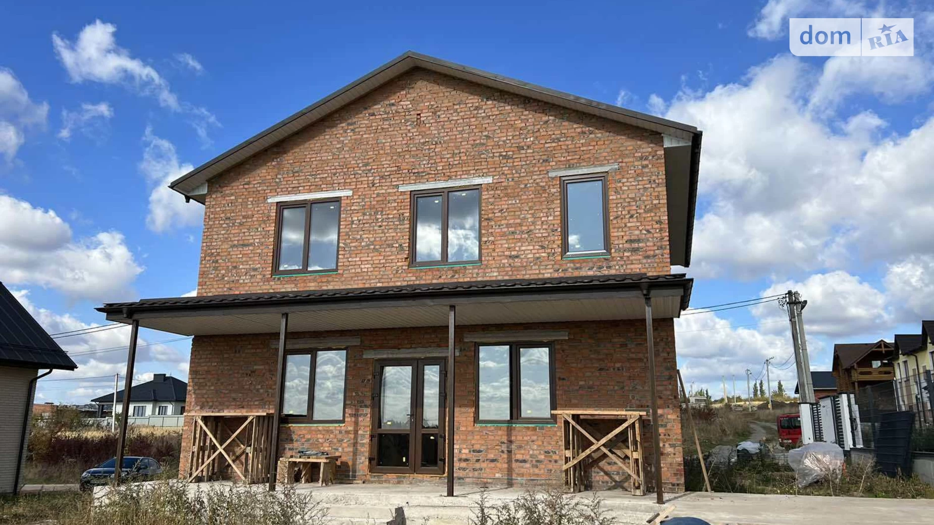 Продается дом на 2 этажа 140 кв. м с участком, цена: 83000 $ - фото 2