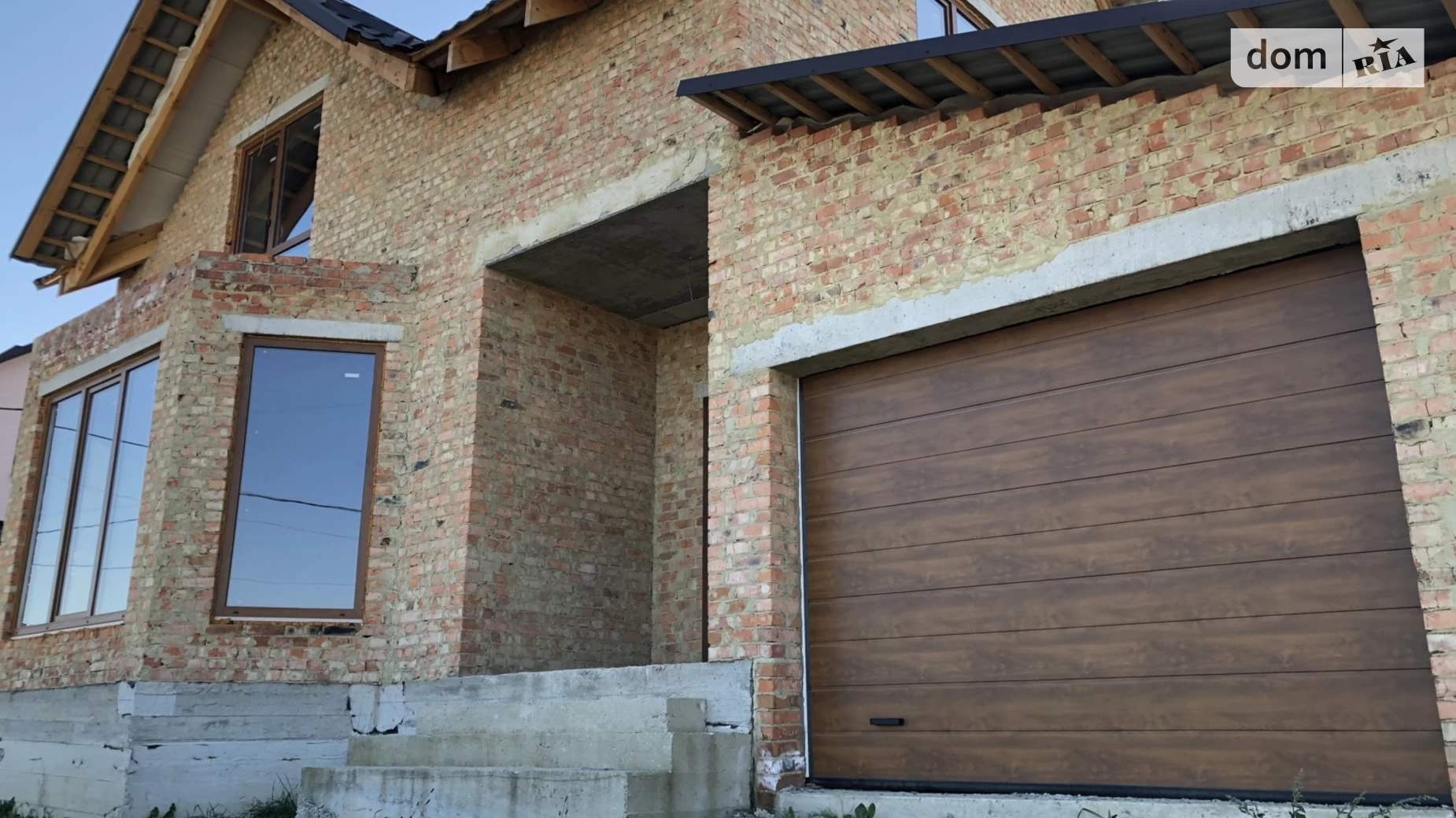 Продается дом на 2 этажа 195 кв. м с садом, цена: 85000 $ - фото 2