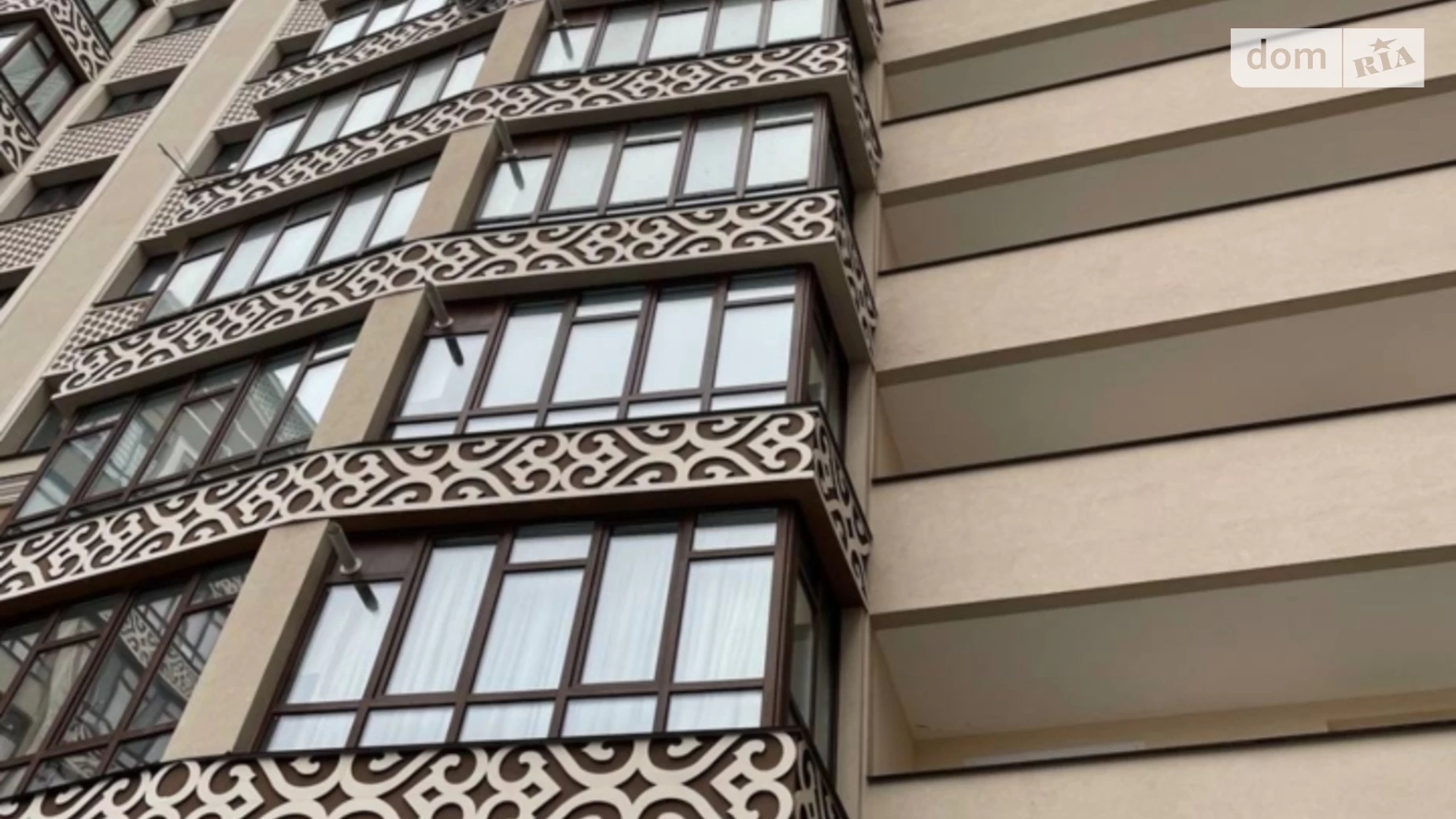 Продается 2-комнатная квартира 75 кв. м в Хмельницком, ул. Проскуровского Подполья - фото 2