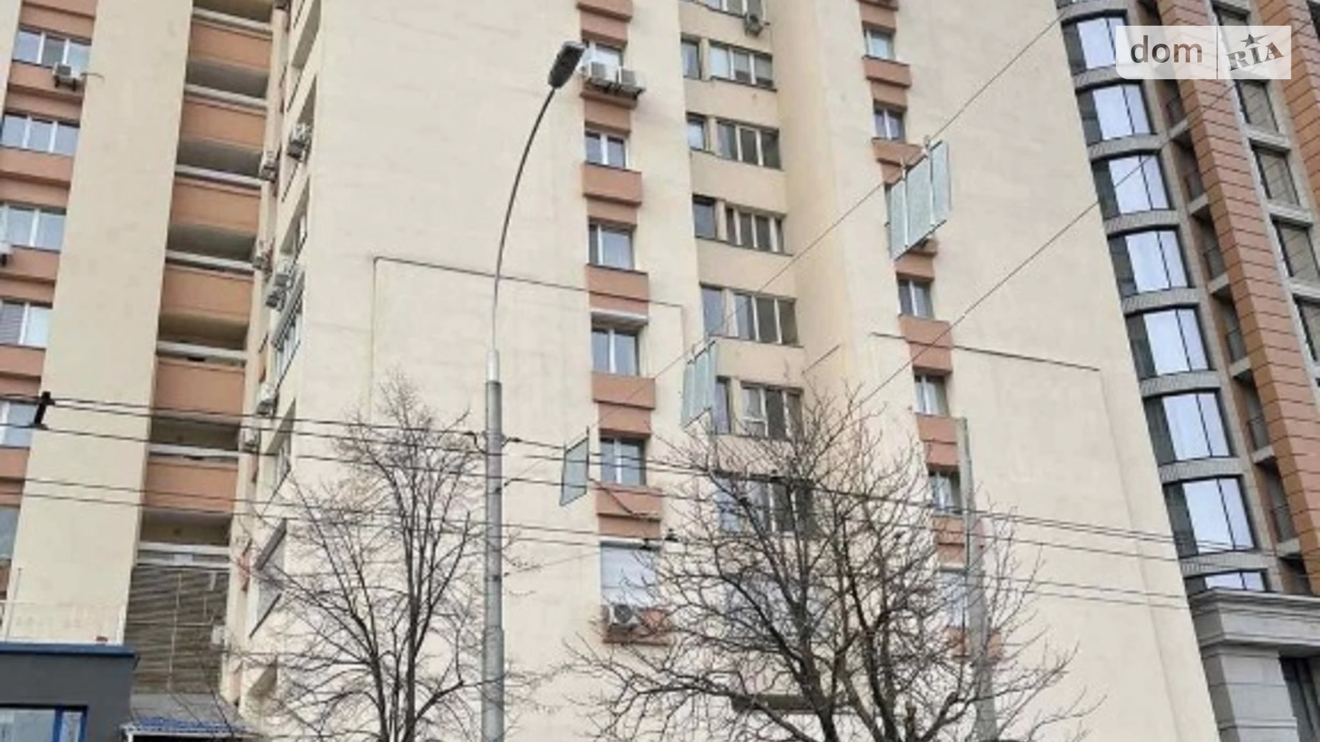 Продается 3-комнатная квартира 70 кв. м в Киеве, ул. Антоновича(Горького), 122