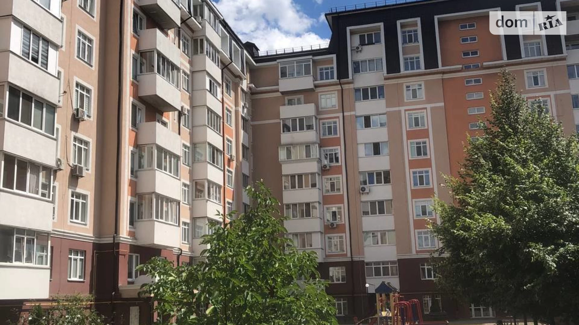Продается 2-комнатная квартира 67 кв. м в Буче, бул. Богдана Хмельницкого