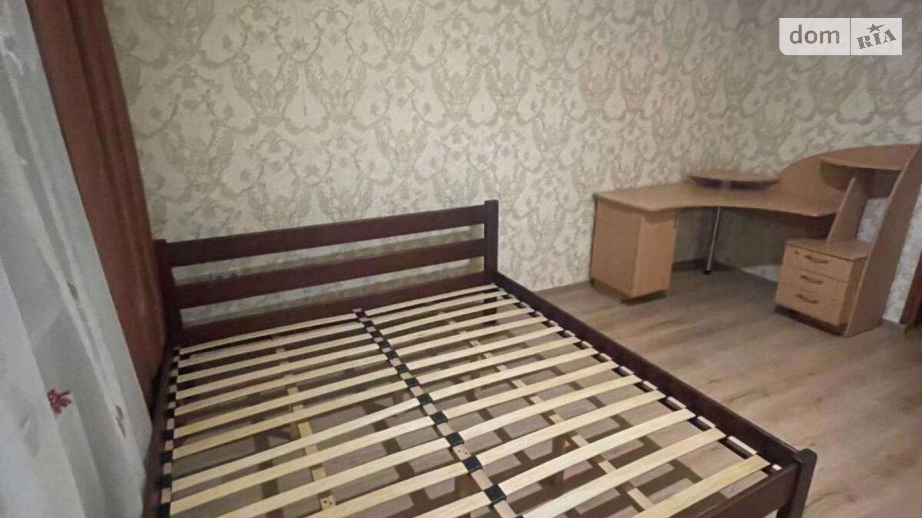 Продается 1-комнатная квартира 43 кв. м в Одессе, мас. Радужный - фото 2