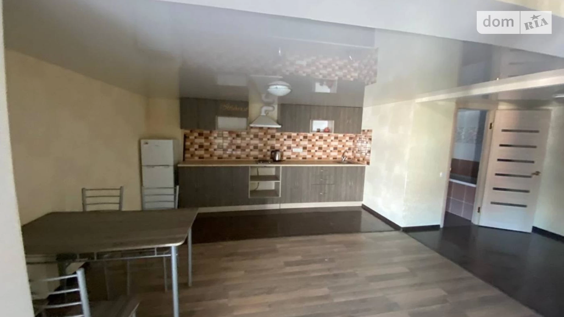 Продается 1-комнатная квартира 43 кв. м в Одессе, ул. Маршала Малиновского - фото 4
