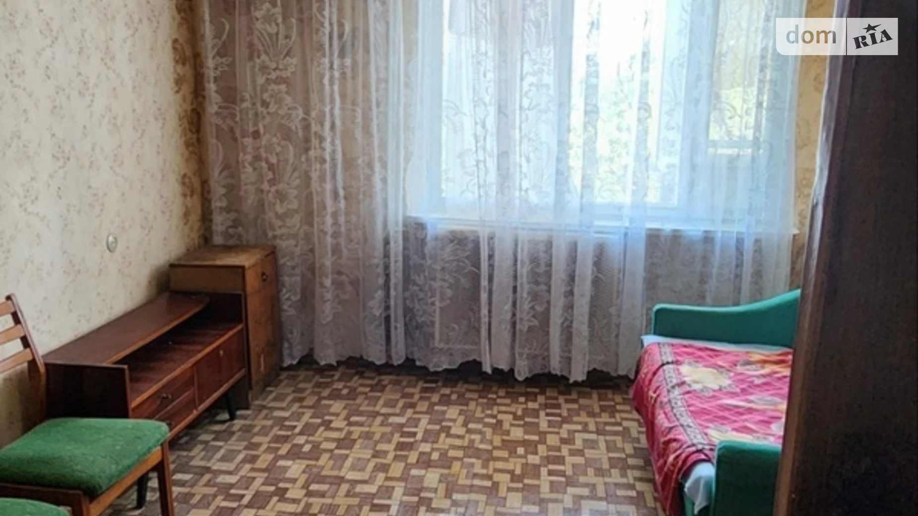 Продається 2-кімнатна квартира 44 кв. м у Чорноморську, вул. Олександрійська