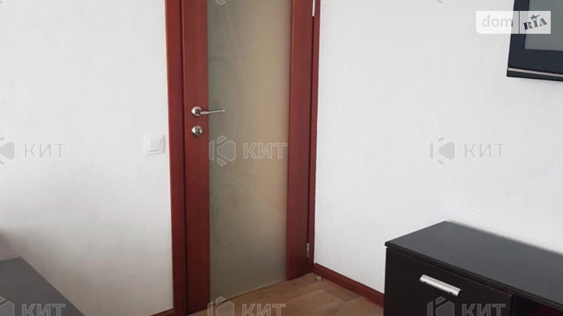 Продается 2-комнатная квартира 52 кв. м в Харькове, ул. Амосова, 7 - фото 2