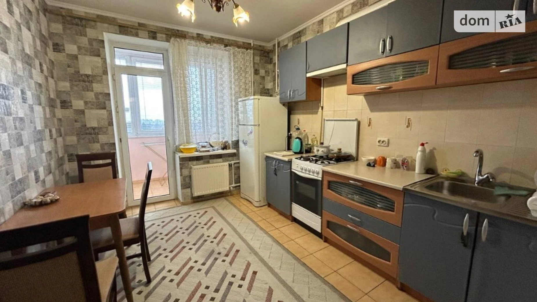 Продается 2-комнатная квартира 69 кв. м в Одессе, ул. Парковая, 77 - фото 2