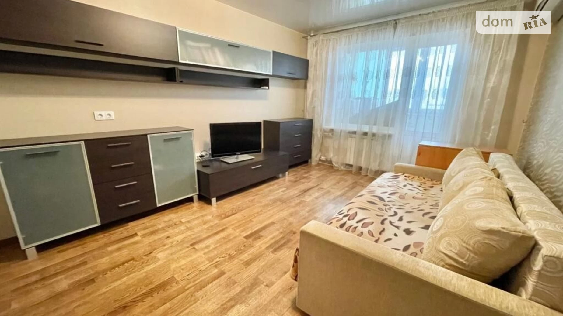 Продается 3-комнатная квартира 96 кв. м в Киеве, просп. Петра Григоренко, 18А