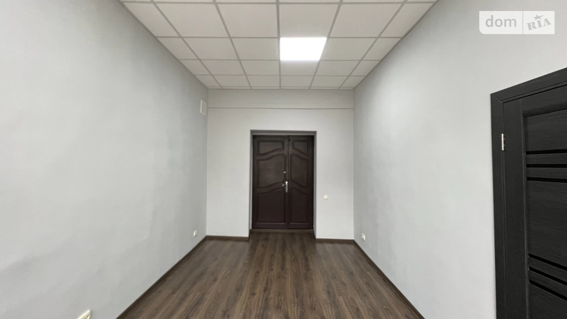 Здається в оренду офіс 37.1 кв. м в бізнес-центрі, цена: 10388 грн - фото 4