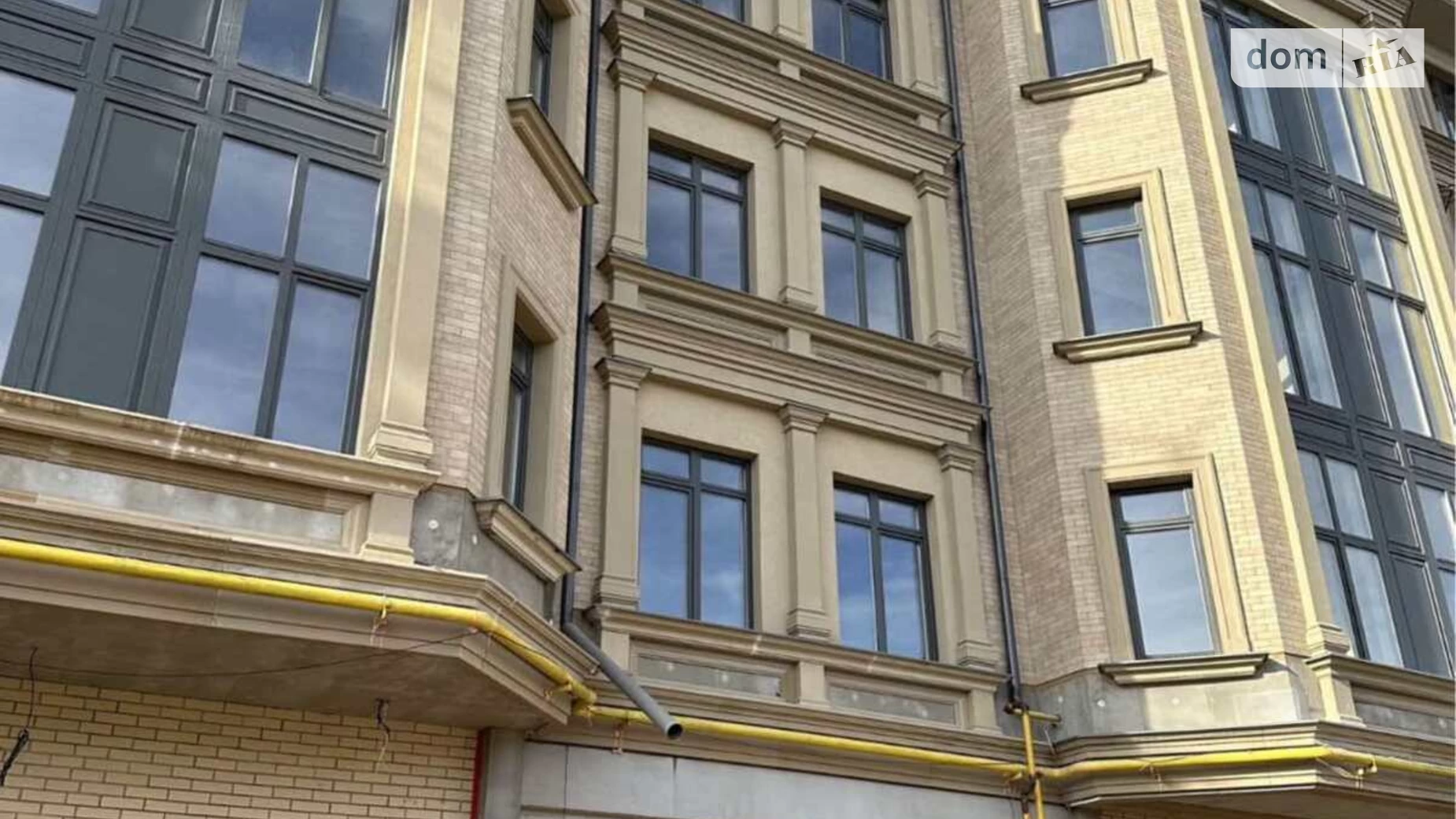 Продається 2-кімнатна квартира 70 кв. м у Одесі, Фонтанська дор.