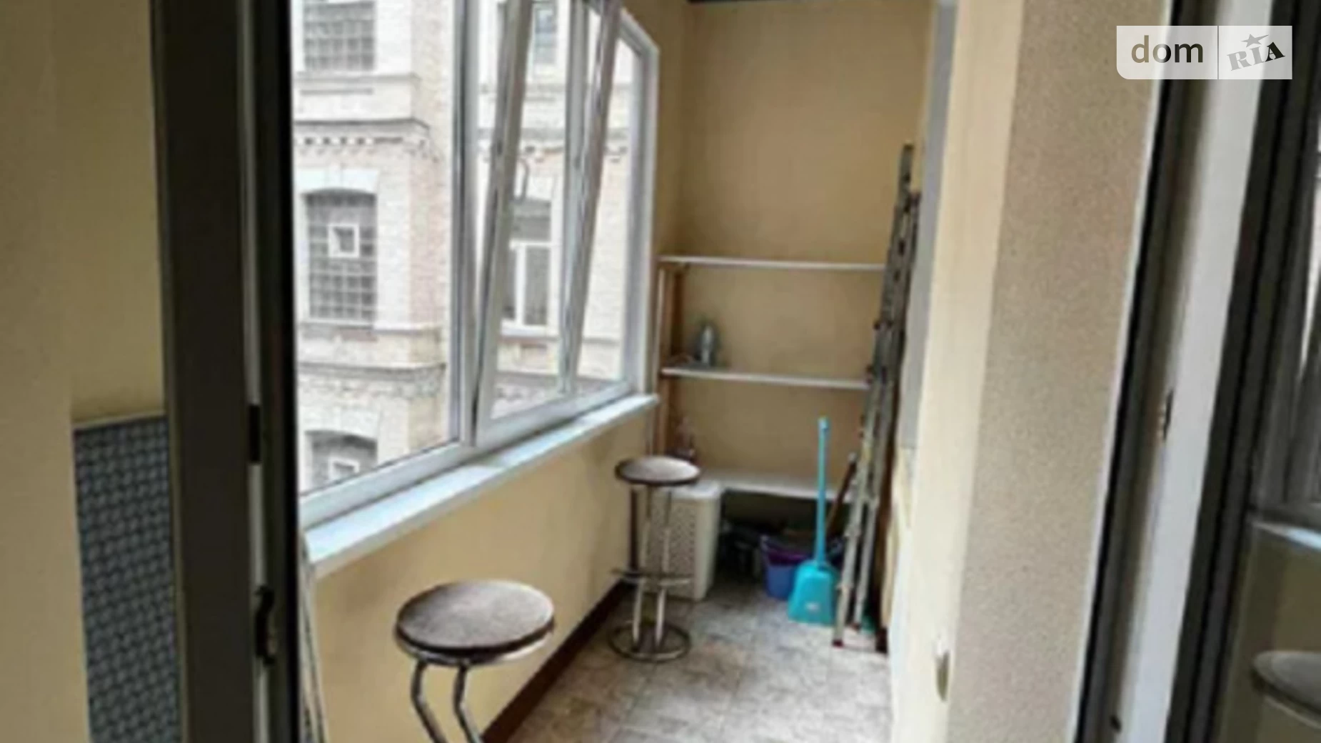 Продается 4-комнатная квартира 123 кв. м в Киеве, ул. Шота Руставели, 34