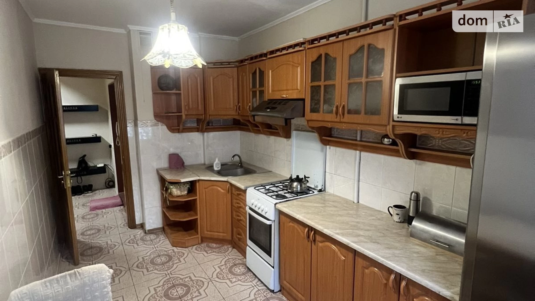 Продается 3-комнатная квартира 70 кв. м в Львове, ул. Коломийская