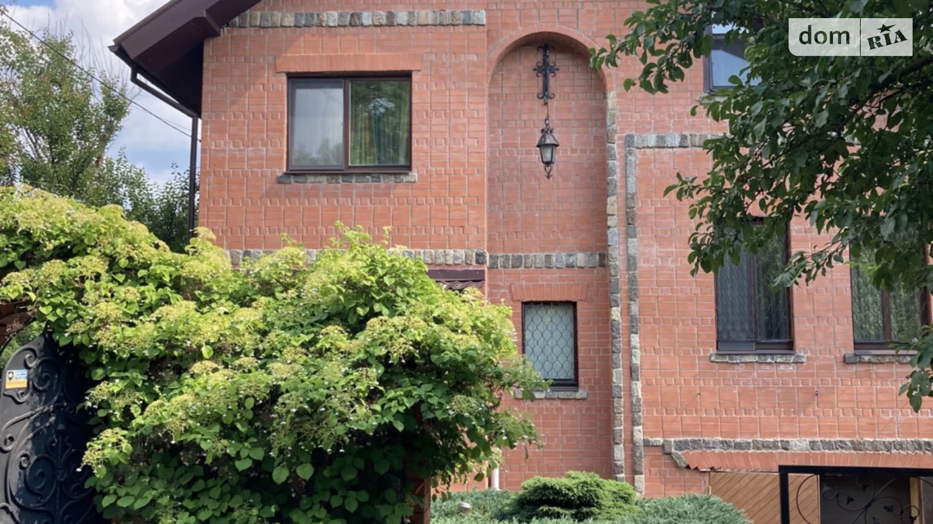 Продается дом на 2 этажа 250 кв. м с мебелью, цена: 175000 $ - фото 4