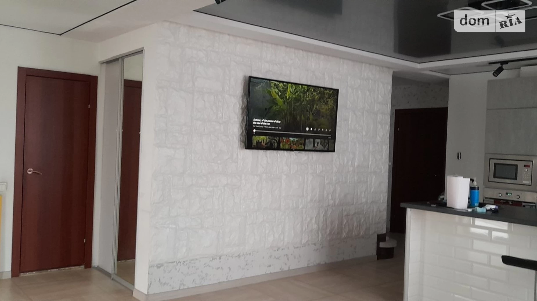 Продается дом на 2 этажа 195 кв. м с гаражом, цена: 120000 $ - фото 5