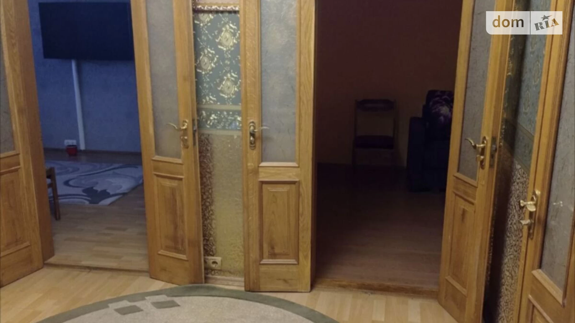 Продается 3-комнатная квартира 71 кв. м в Киеве, ул. Радунская