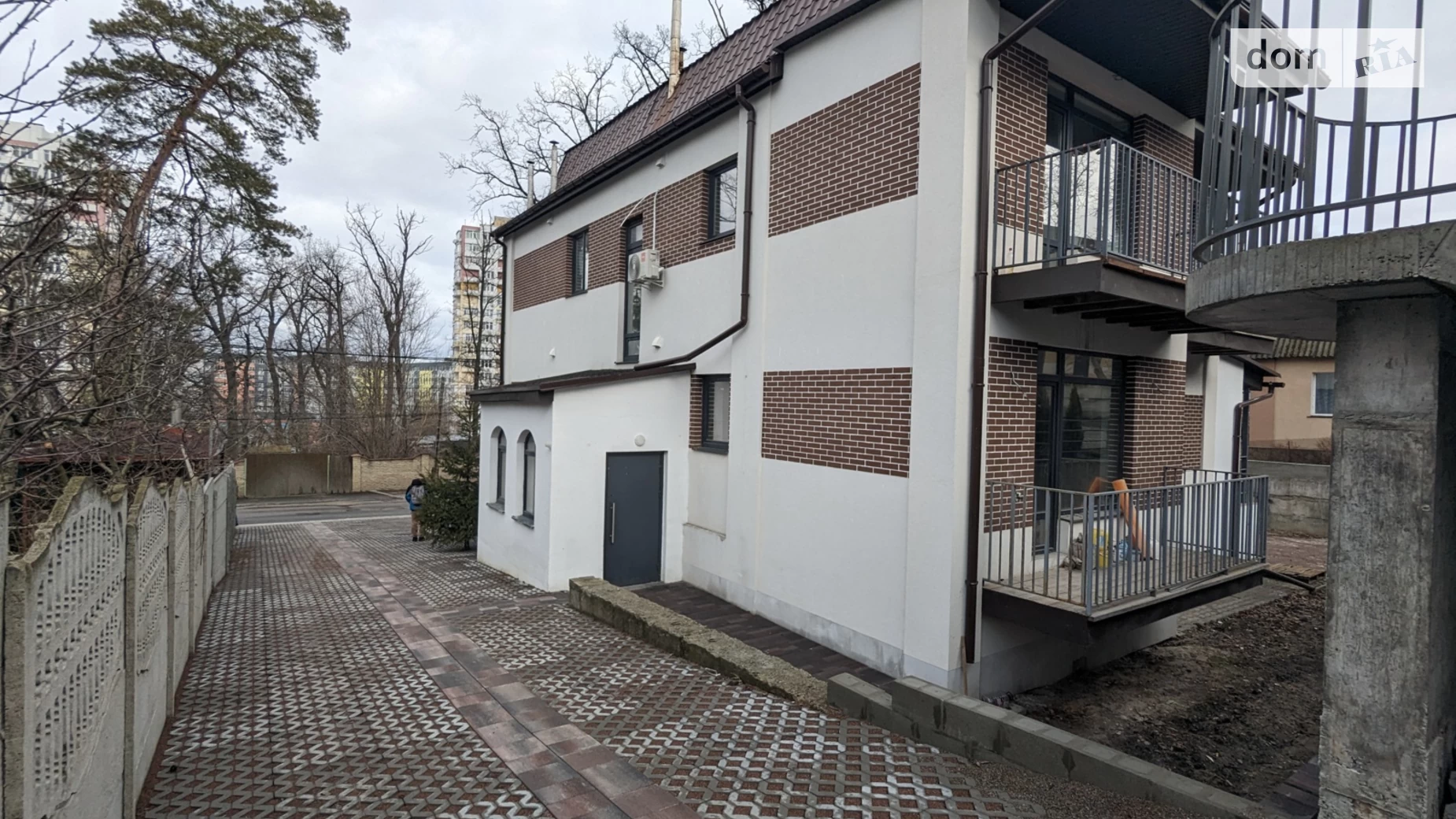 Продается 1-комнатная квартира 25.3 кв. м в Ирпене, ул. Николая Сингаевского(Новооскольская) - фото 3