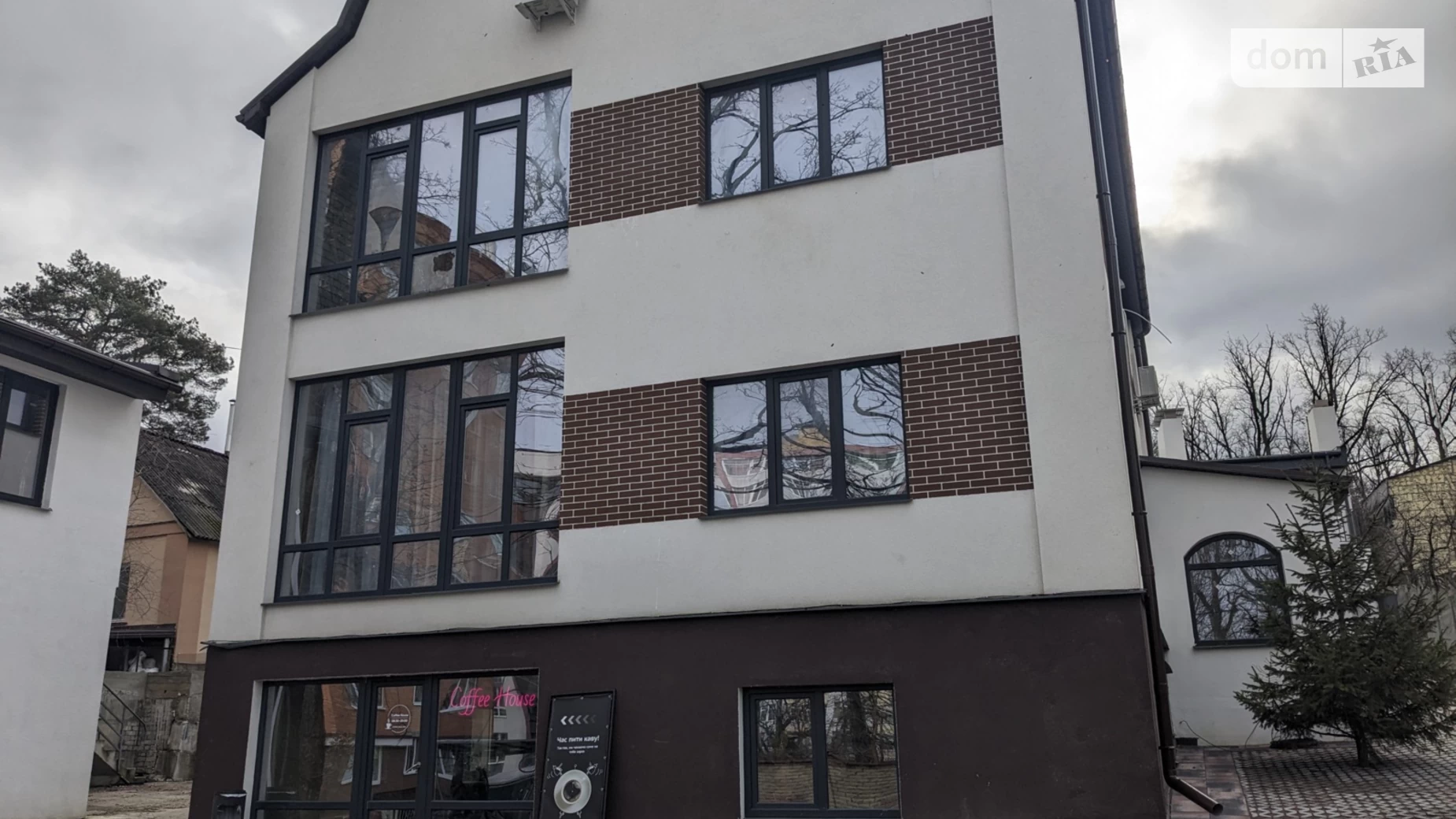 Продается 1-комнатная квартира 25.3 кв. м в Ирпене, ул. Николая Сингаевского(Новооскольская) - фото 2