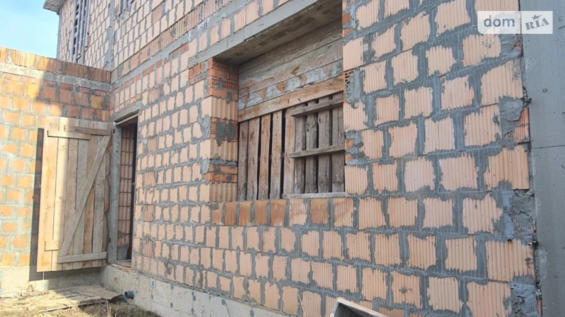 Продається будинок 2 поверховий 200 кв. м з каміном, цена: 135000 $ - фото 2