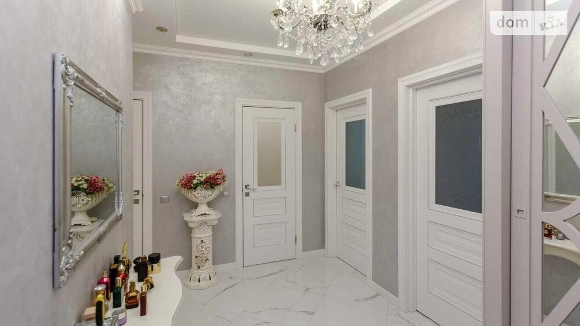 Продается 2-комнатная квартира 67 кв. м в Киеве, ул. Семьи Кульженков, 8 - фото 4