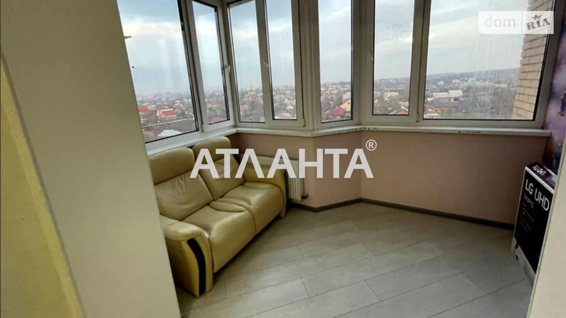 Продается 1-комнатная квартира 58 кв. м в Виннице, ул. Марии Примаченко(Покрышкина)