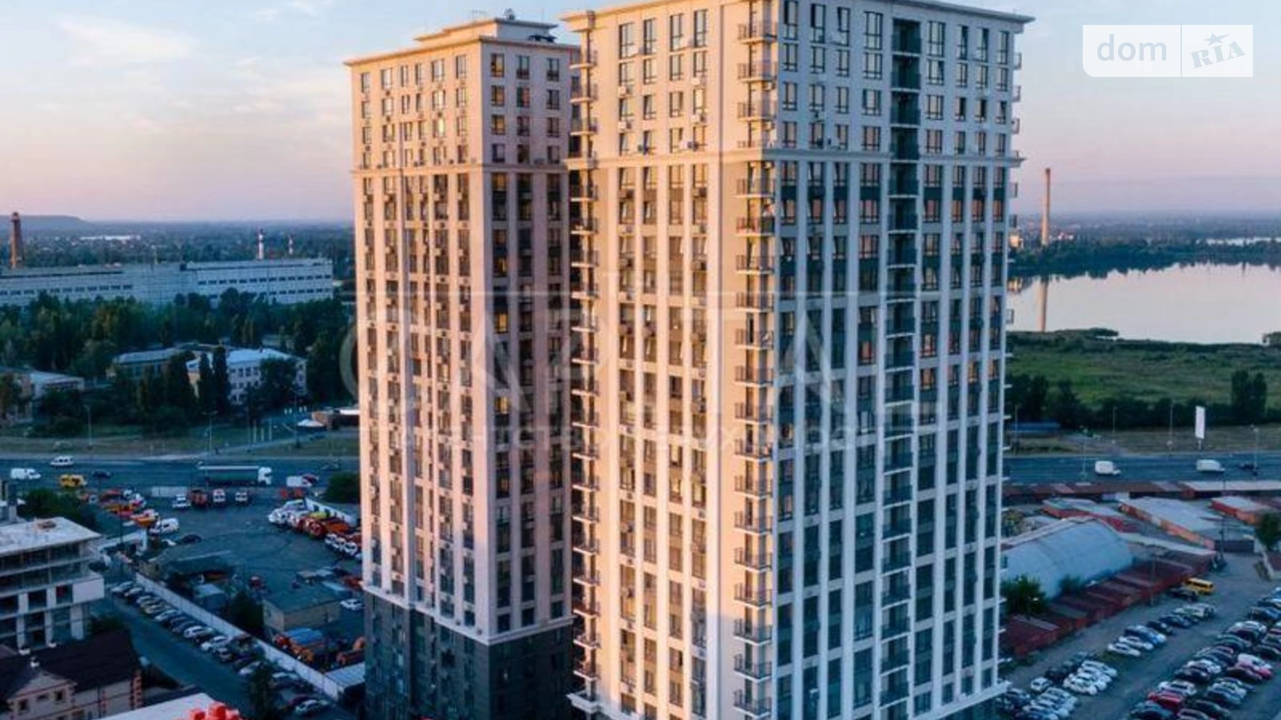 Продается 2-комнатная квартира 56 кв. м в Киеве, ул. Каменская, 128 - фото 2