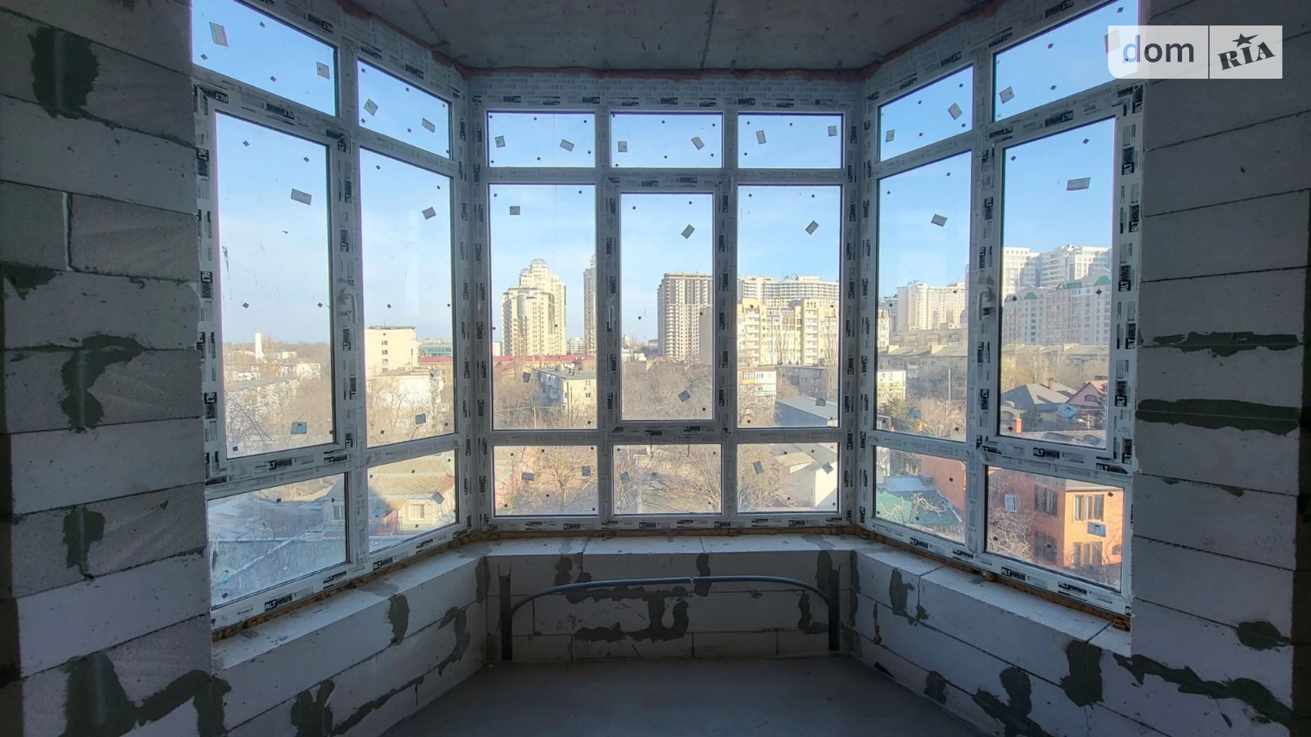 Продається 2-кімнатна квартира 89 кв. м у Одесі, вул. Сонячна, 4 - фото 2