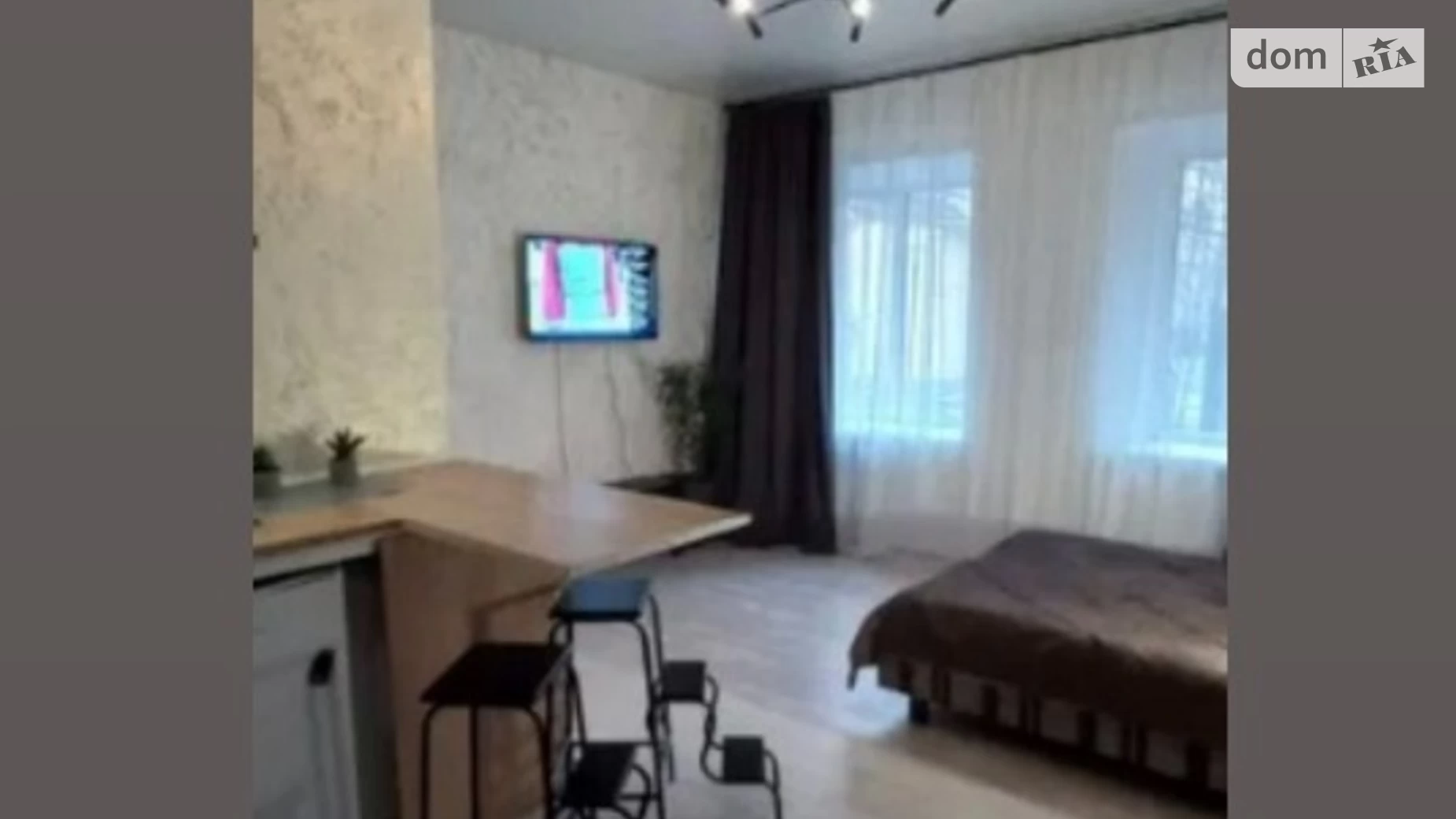 Продается 1-комнатная квартира 25 кв. м в Одессе, ул. Базарная, 78