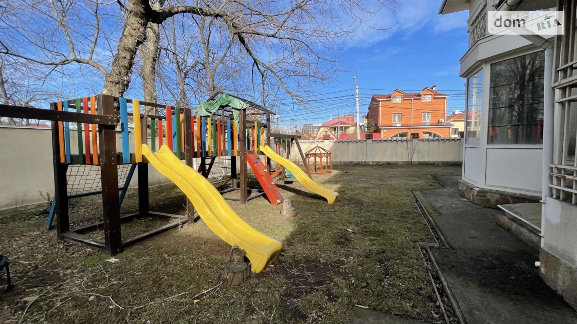 Продається будинок 3 поверховий 444.2 кв. м з гаражем, цена: 750000 $ - фото 2