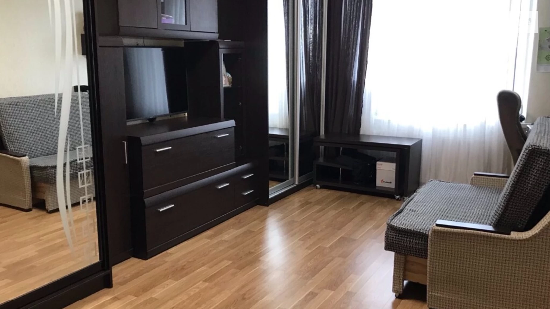 Продається 1-кімнатна квартира 41 кв. м у Хмельницькому, цена: 43000 $ - фото 2