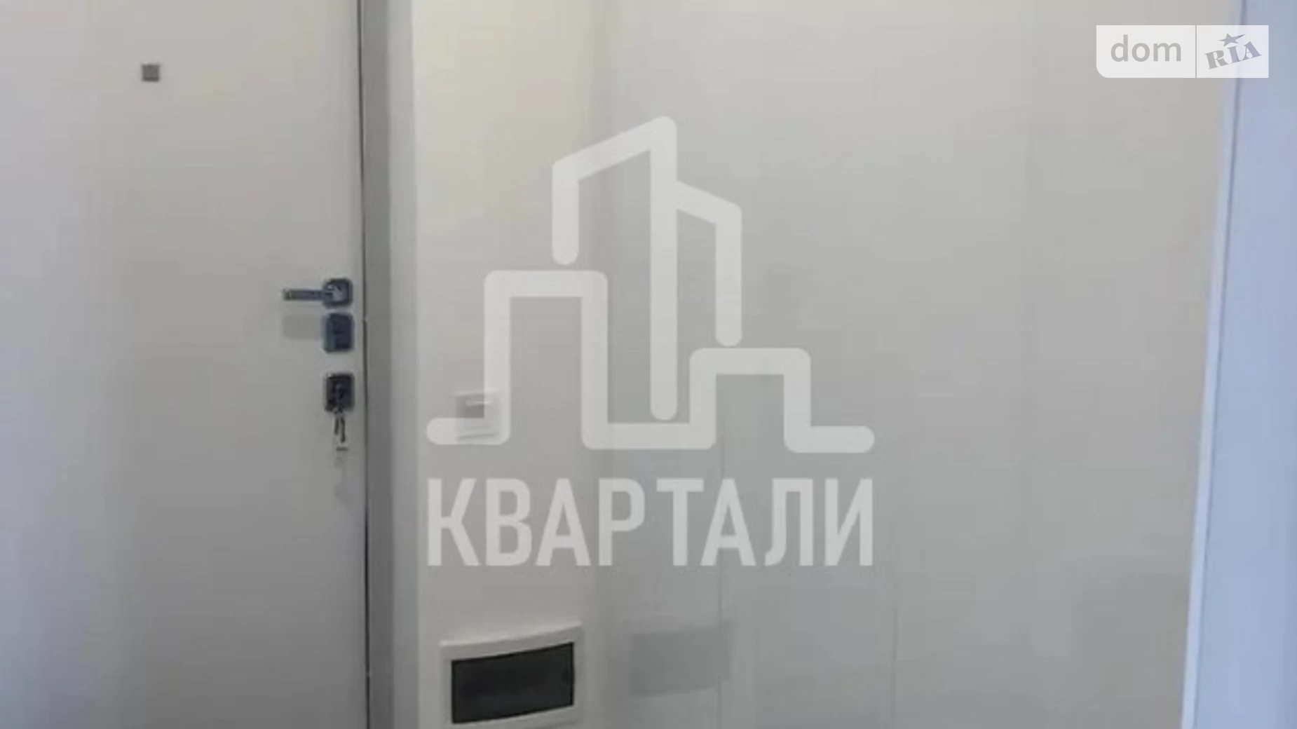 Продается 1-комнатная квартира 39 кв. м в Киеве, ул. Центральная, 19 - фото 3