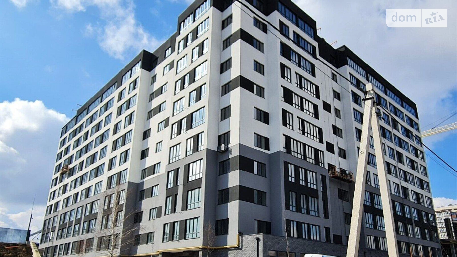 Продается 2-комнатная квартира 68 кв. м в Хмельницком, ул. Озерная