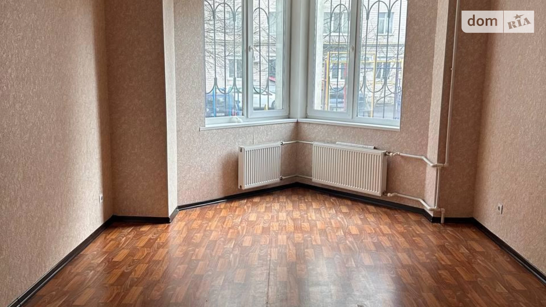 Продается 1-комнатная квартира 51 кв. м в Хмельницком, ул. Вайсера