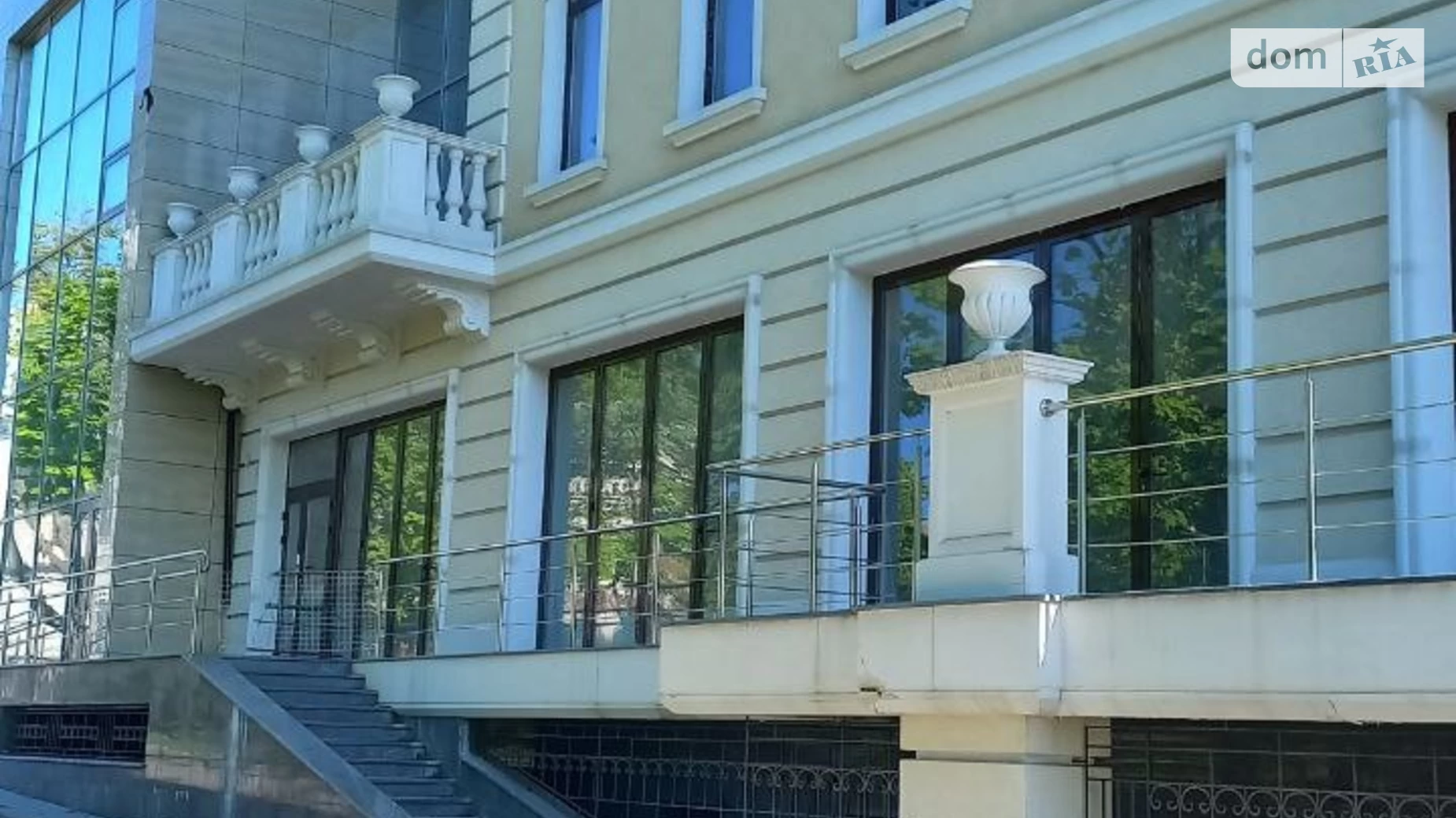 Здається в оренду офіс 520 кв. м в бізнес-центрі, цена: 234000 грн - фото 2