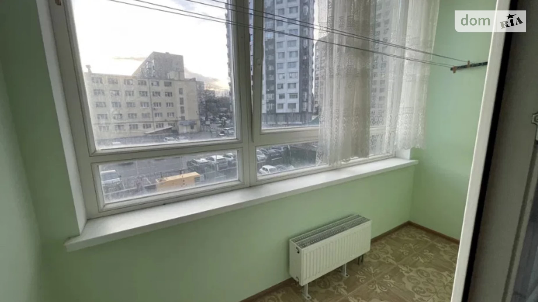 Продается 1-комнатная квартира 50 кв. м в Одессе, ул. Генуэзская, 24Д
