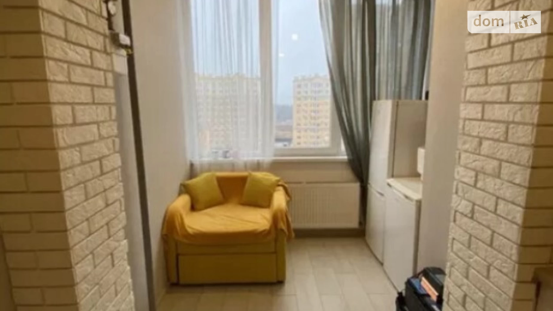 Продается 1-комнатная квартира 39 кв. м в Софиевской Борщаговке, ул. Абрикосовая