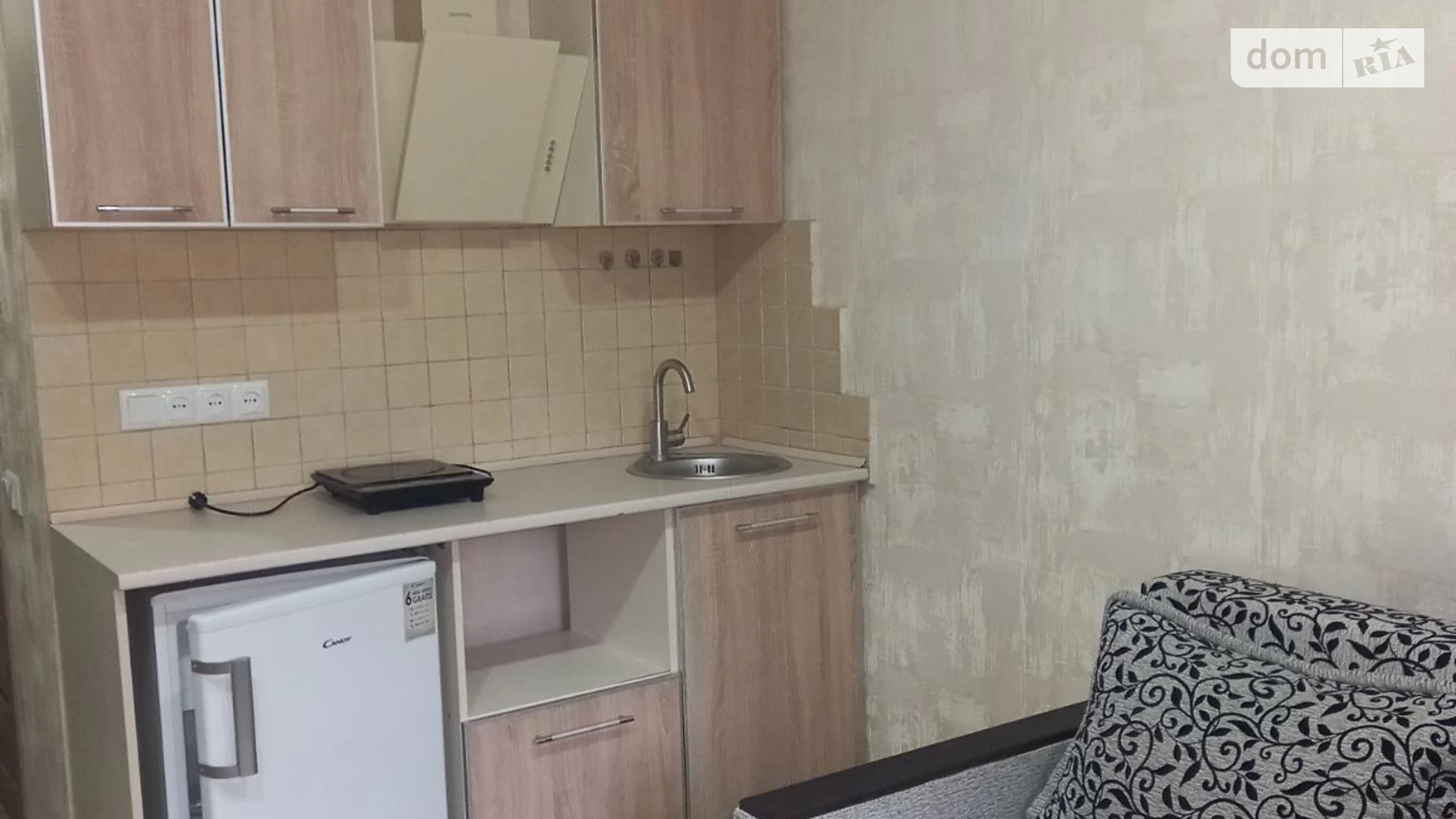 Продается 1-комнатная квартира 18 кв. м в Харькове