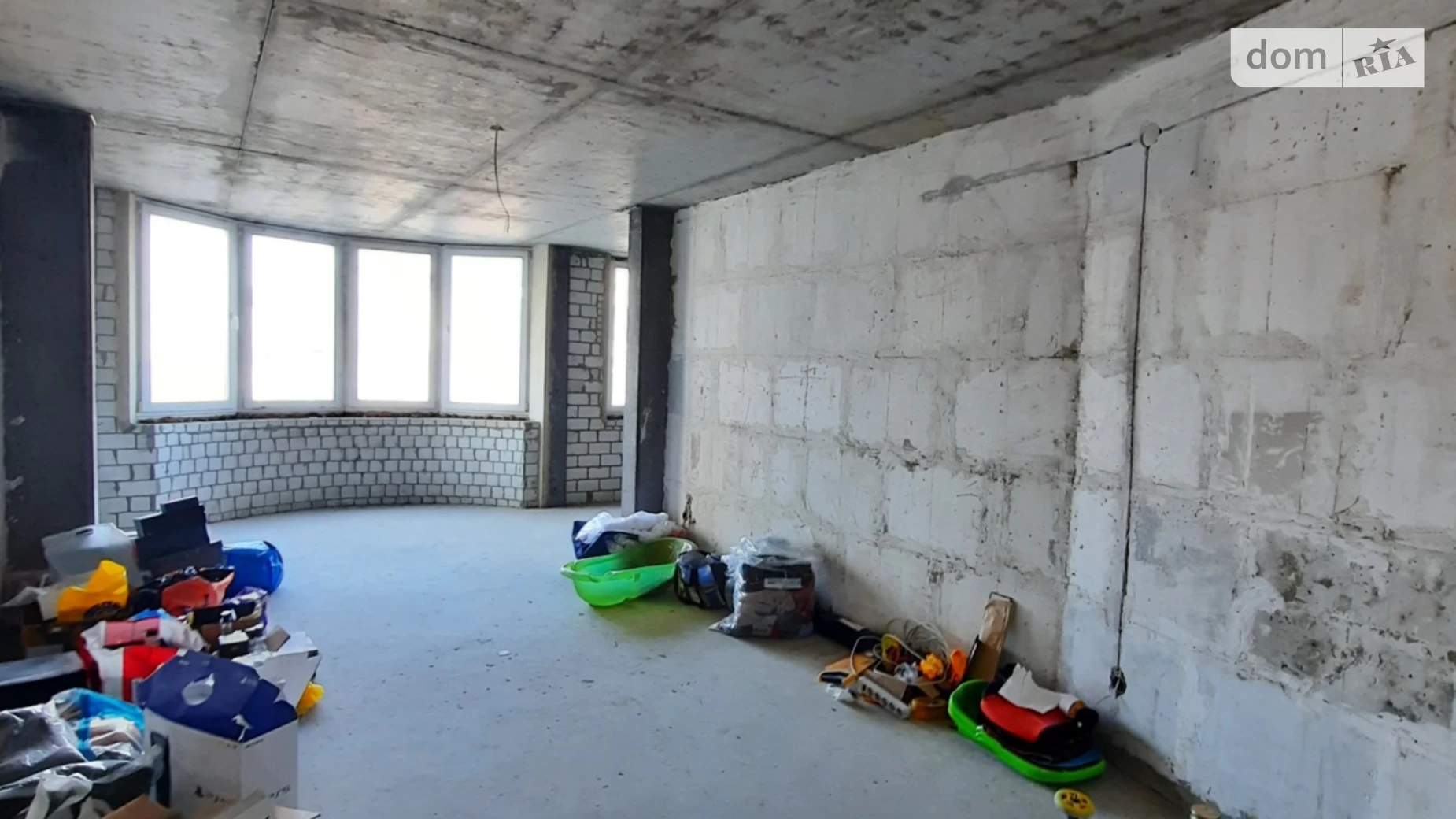 3-комнатная квартира 121.3 кв. м в Тернополе, ул. Ольховая, 2 - фото 4