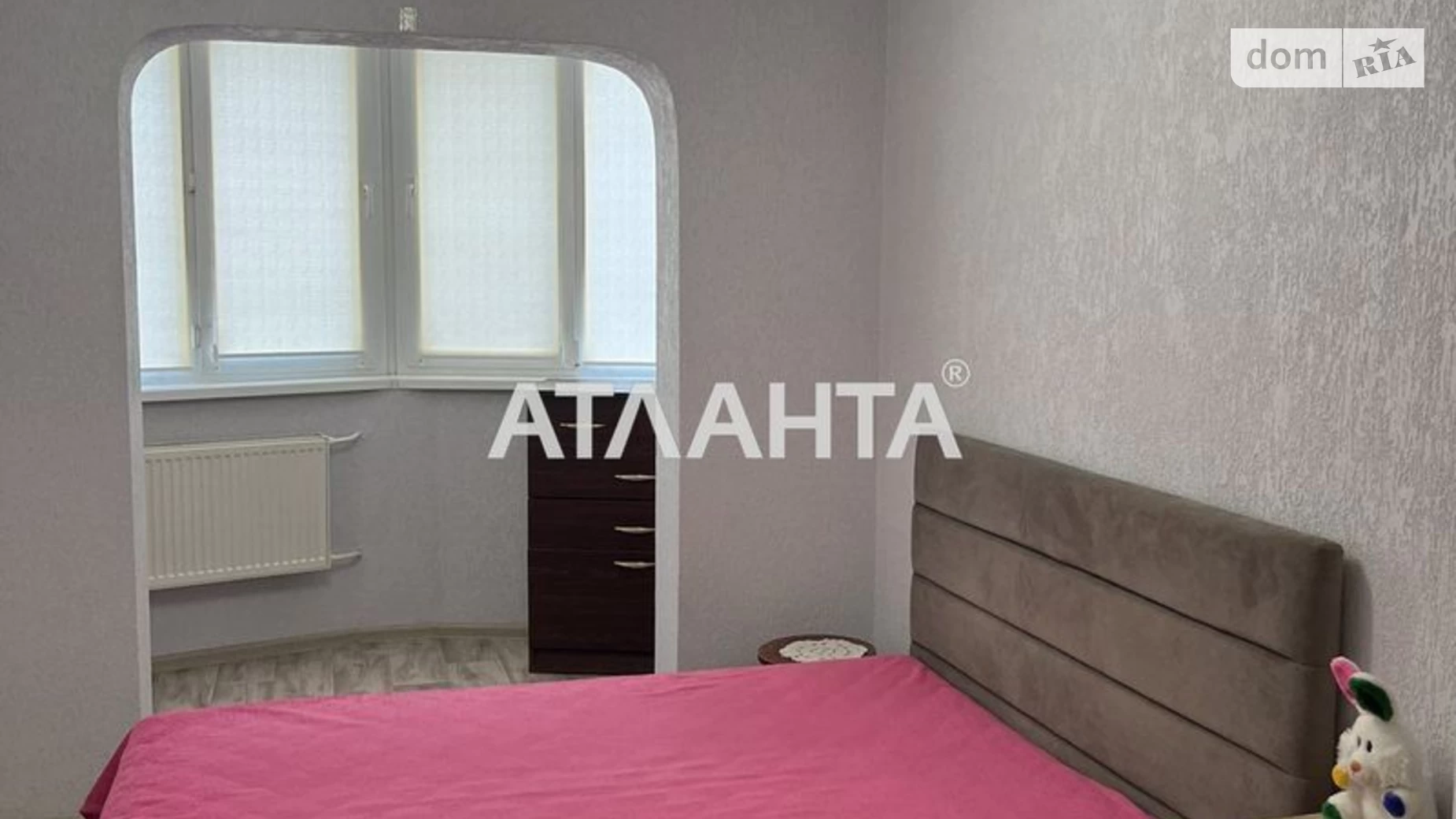 Продається 2-кімнатна квартира 55.5 кв. м у Одесі, вул. Палія Семена