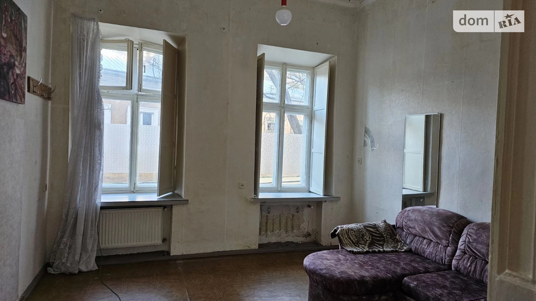Продается 3-комнатная квартира 68 кв. м в Одессе, ул. Конная