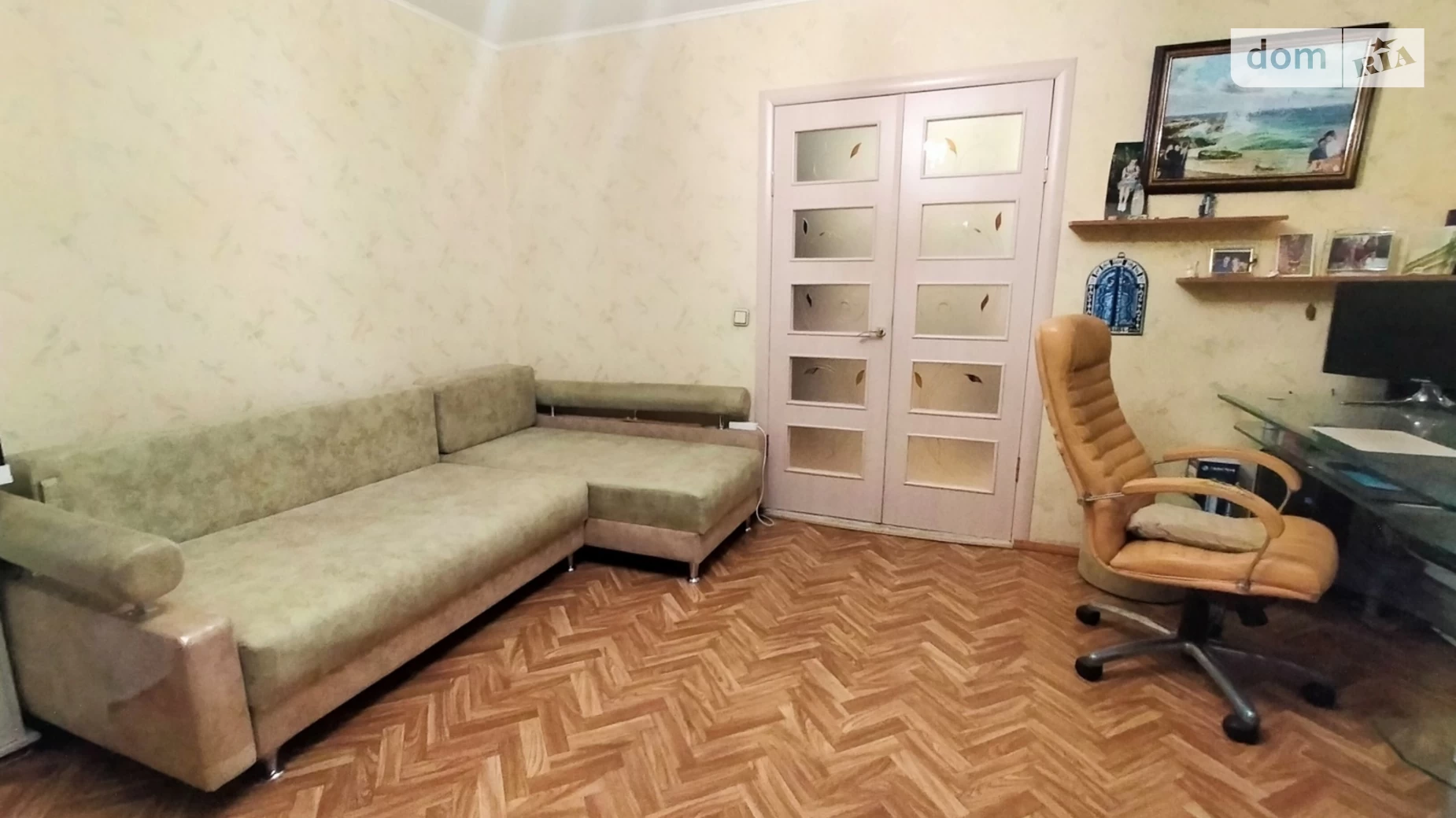 Продается 3-комнатная квартира 67 кв. м в Одессе, ул. Бугаевская