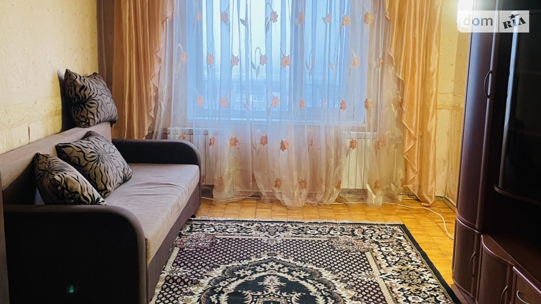 Продается 2-комнатная квартира 56 кв. м в Киеве, ул. Радужная, 33 - фото 2