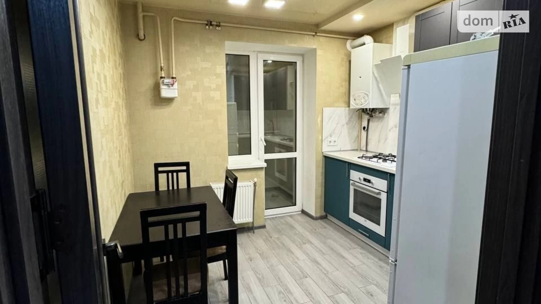 Продается 2-комнатная квартира 52 кв. м в Харькове, ул. Гвардейцев-Широнинцев, 29В - фото 3