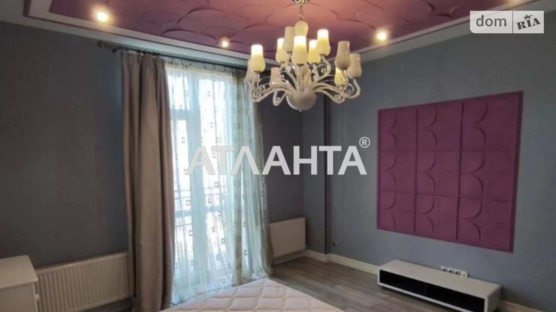 Продается 4-комнатная квартира 180 кв. м в Одессе