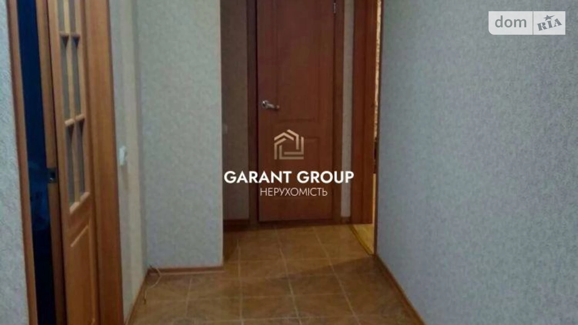Продається 3-кімнатна квартира 63 кв. м у Одесі, вул. Варненська