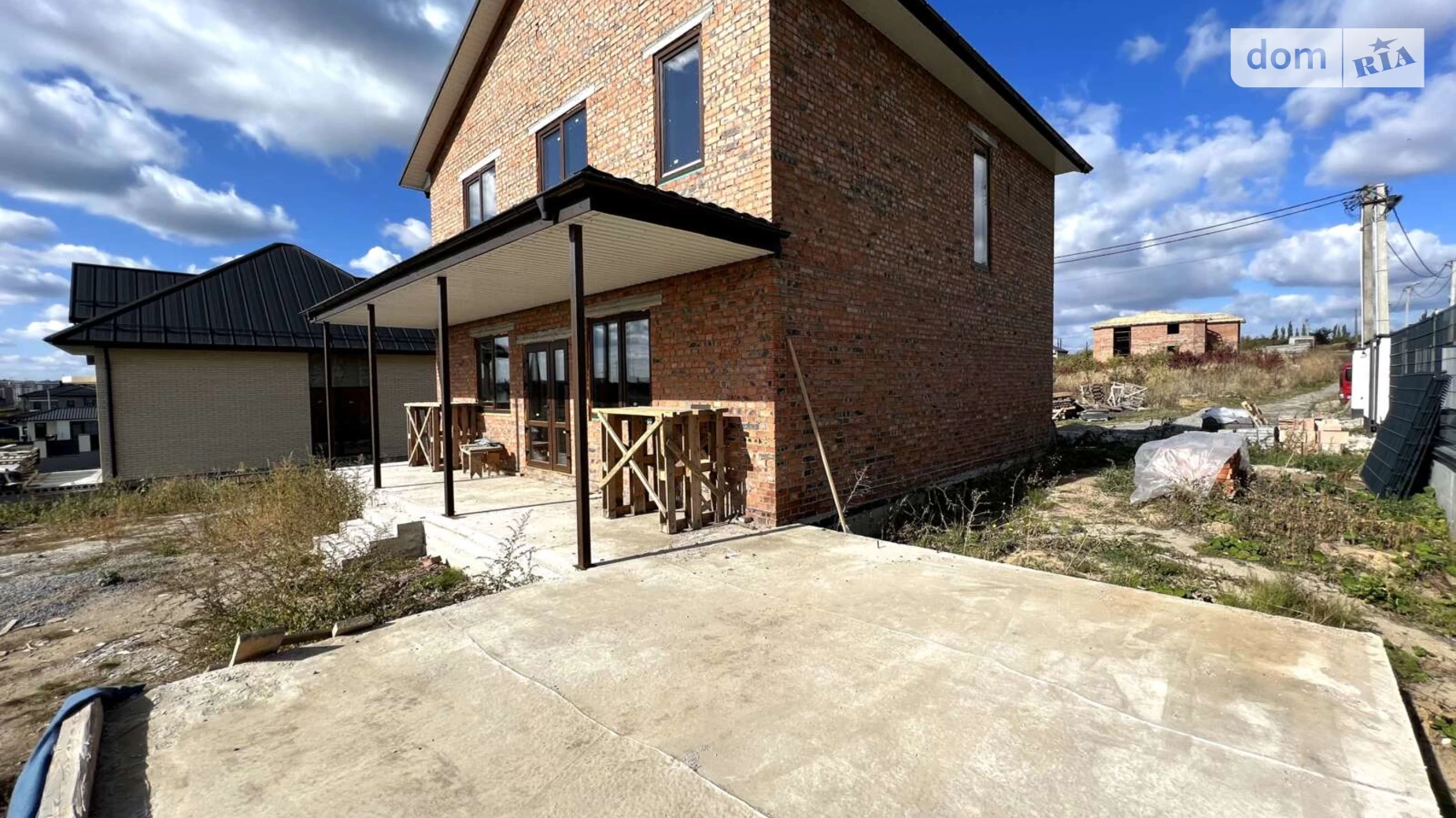 Продается дом на 2 этажа 140 кв. м с балконом, цена: 85000 $ - фото 3