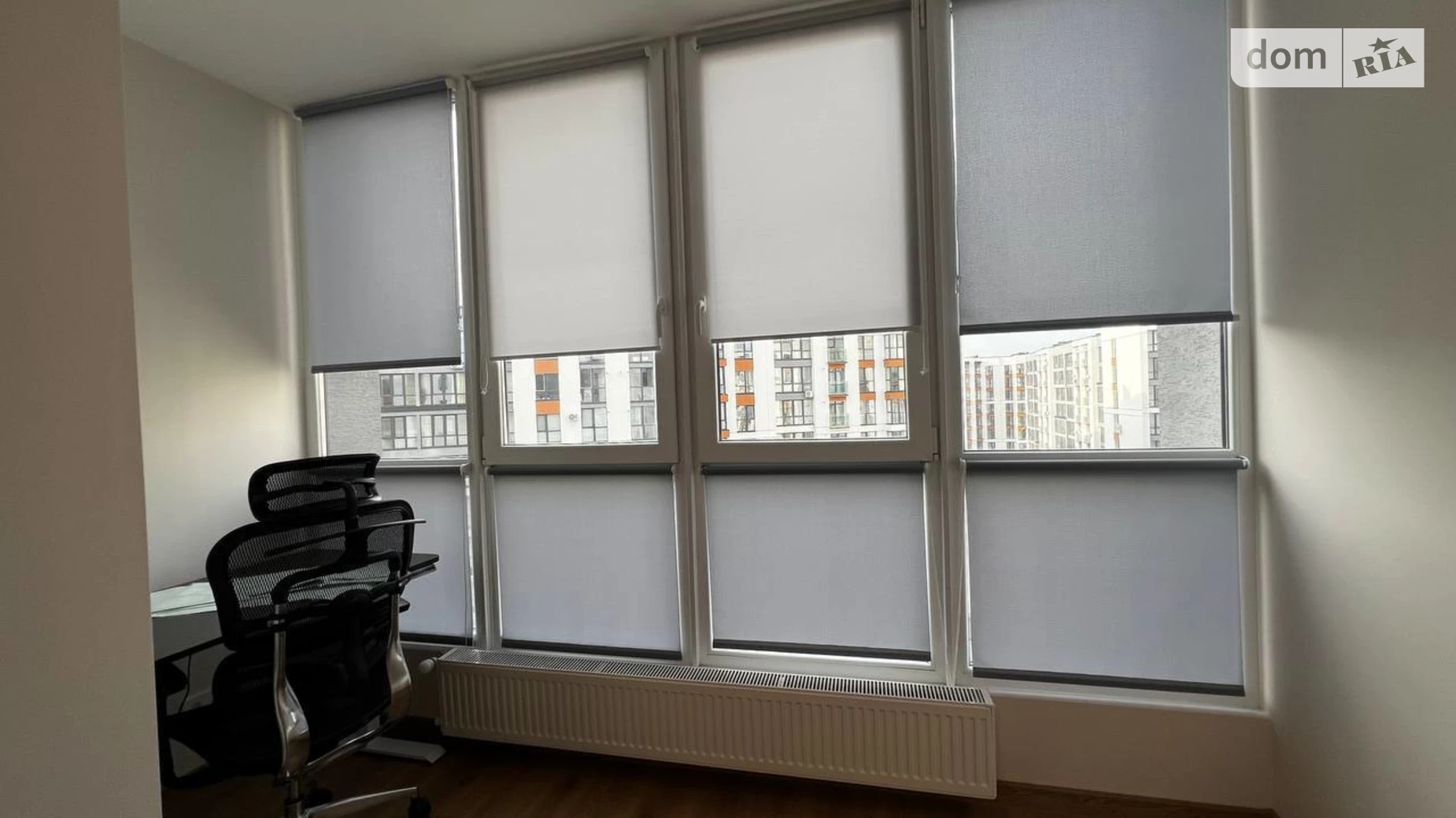 Продается 2-комнатная квартира 73 кв. м в Ивано-Франковске, ул. Гетьмана Ивана Мазепы