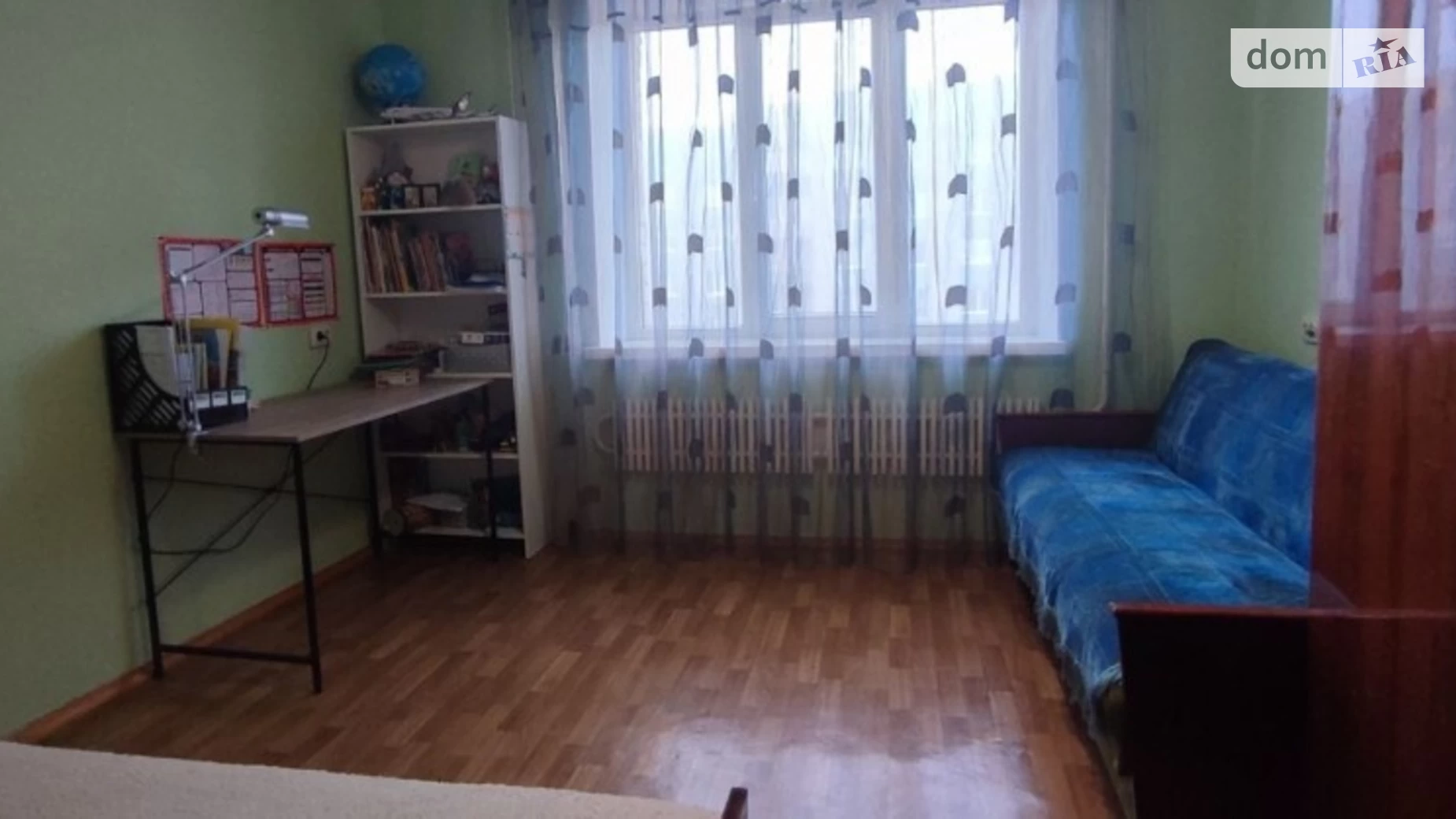 Продается 3-комнатная квартира 62 кв. м в Харькове, просп. Героев Сталинграда