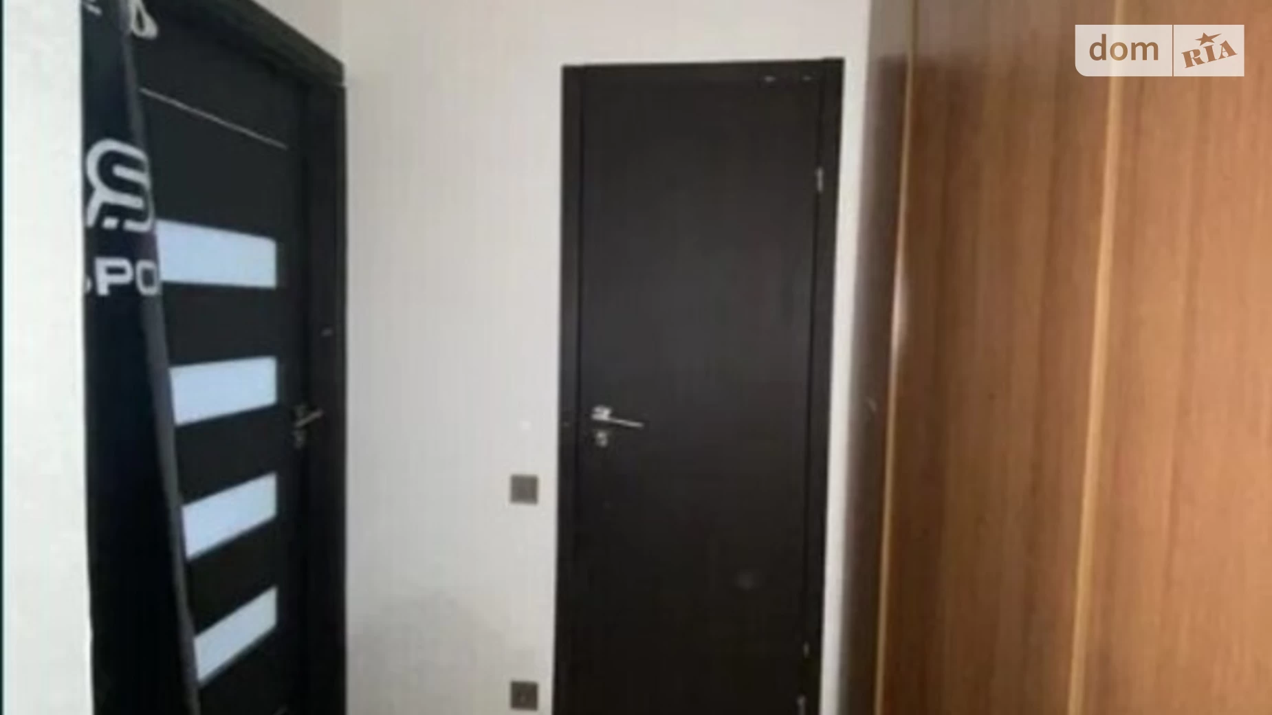 Продается 1-комнатная квартира 43 кв. м в Киеве, ул. Урловская, 38